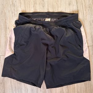 Men’s Black Gymshark 5” Shorts, Size Small